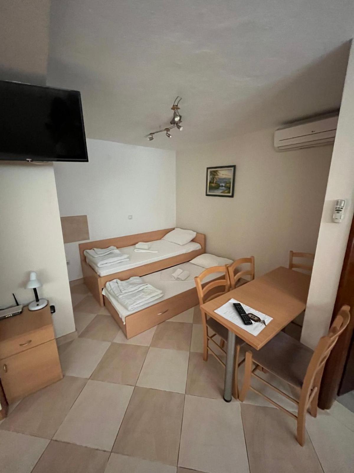 Apartments Srzentic Petrovac Zewnętrze zdjęcie