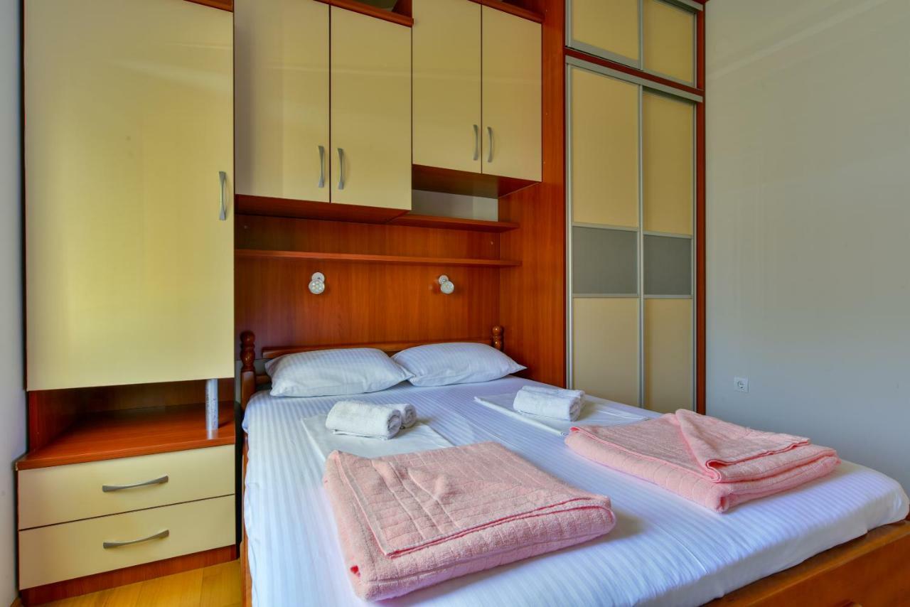 Apartments Srzentic Petrovac Zewnętrze zdjęcie