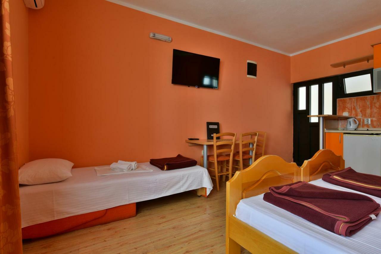 Apartments Srzentic Petrovac Zewnętrze zdjęcie