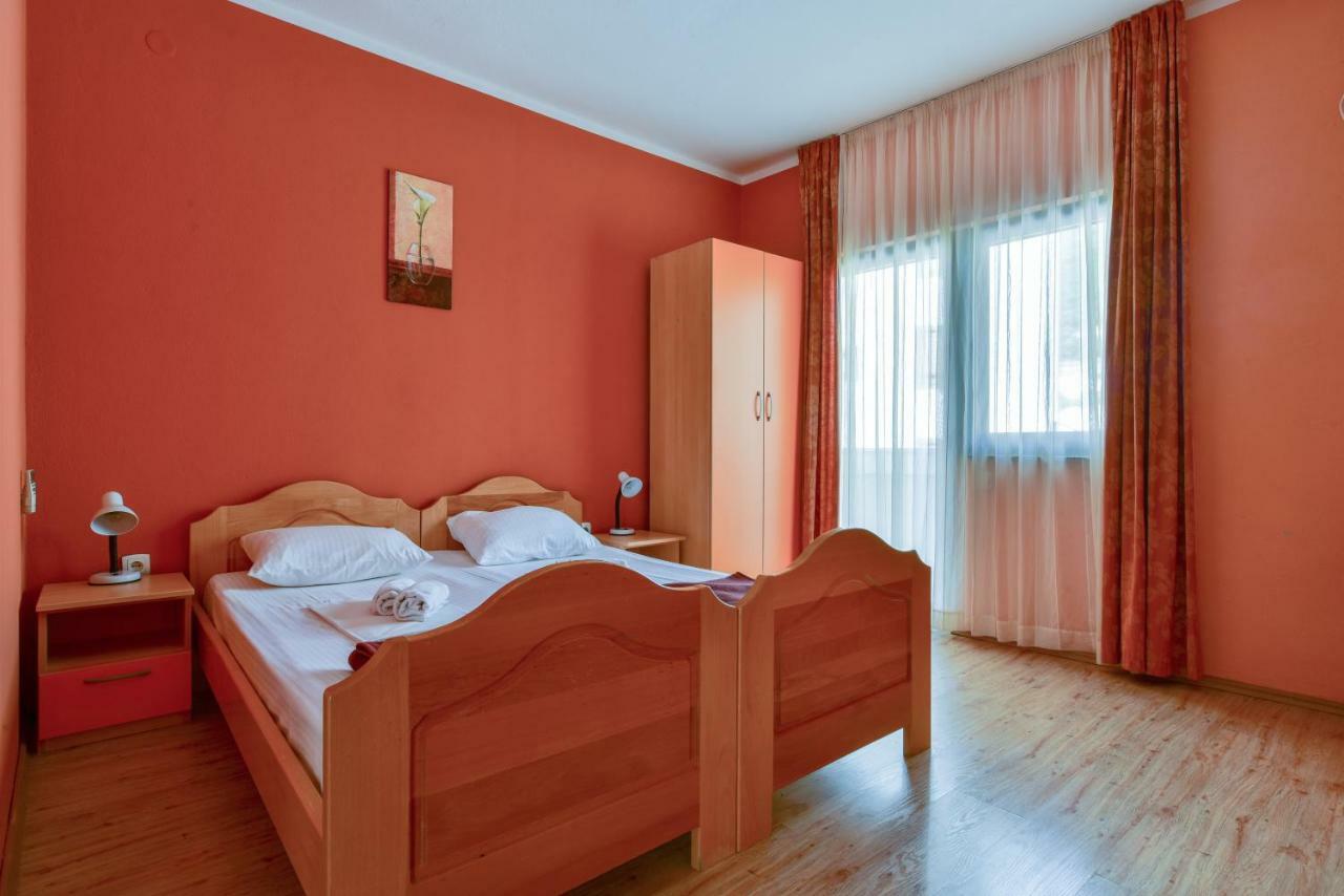 Apartments Srzentic Petrovac Zewnętrze zdjęcie